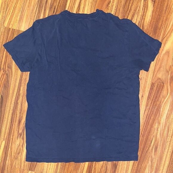 American Eagle Navy and Red Graphic Tee Mens Size Large - Picture 5 of 5